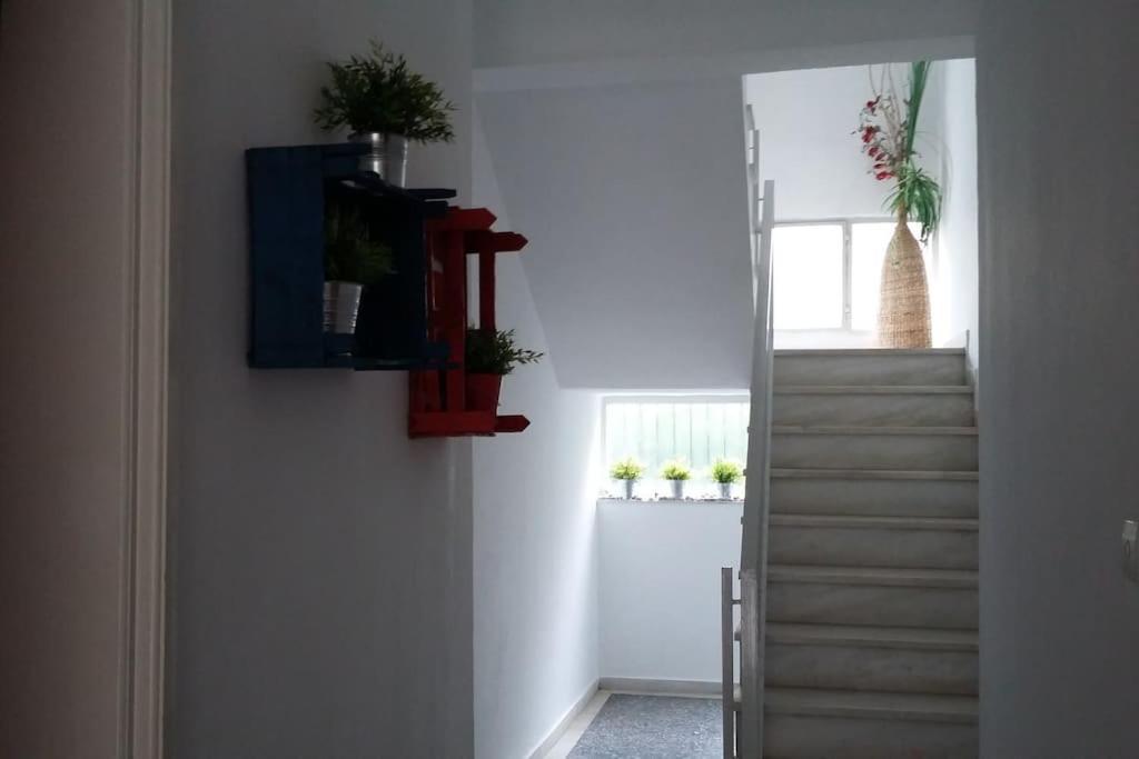 Cozy Seaside Apartment Loutraki Exteriör bild